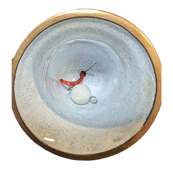 Kelvin Chen Vintage Unsigned White Cat Hand-Painted Miniature Bell - Gift Wrap - Picture 4 of 5